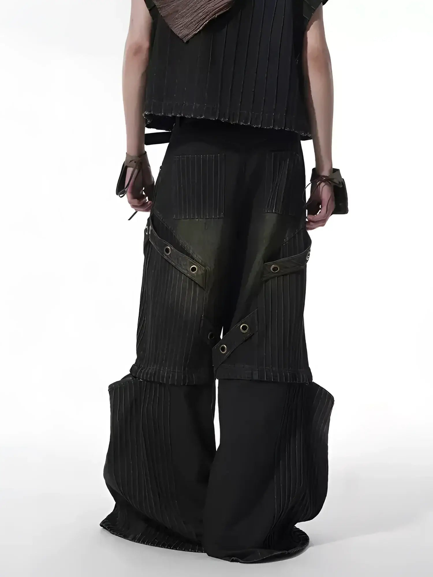 Opium Dystopian Armor Set - Fuga Studios