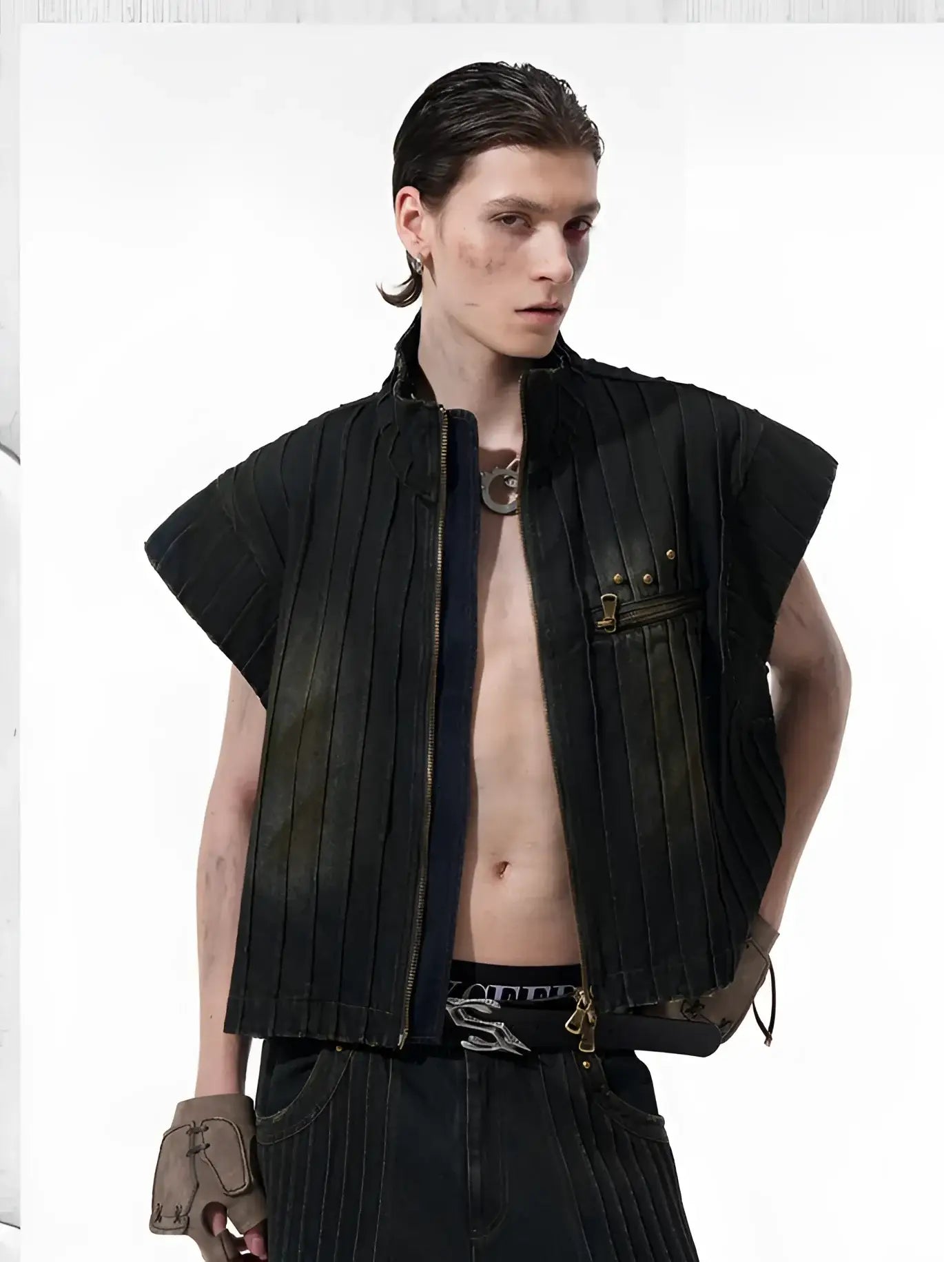 Opium Dystopian Armor Set - Fuga Studios