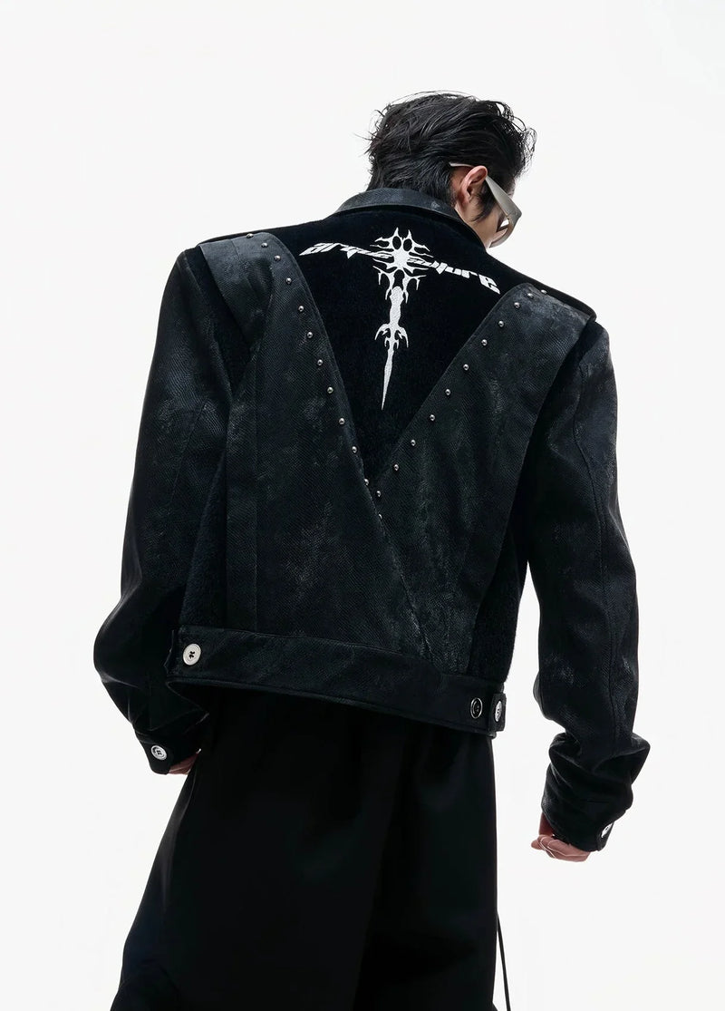 Goth Halloween Outfit mit Opium Mystic Cross Bomber von Fūga Studios