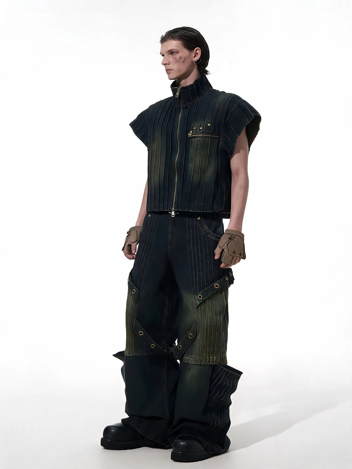 Opium Dystopian Armor Set - Fuga Studios