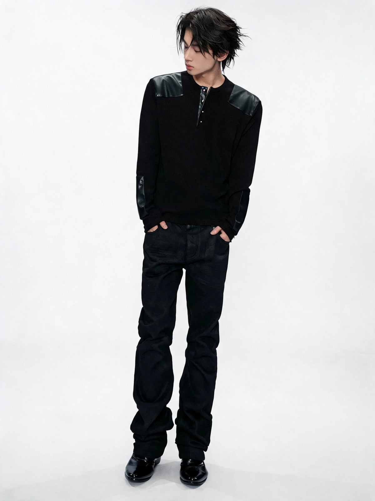 Opium Leather Patch Henley Schwarz - Fuga Studios