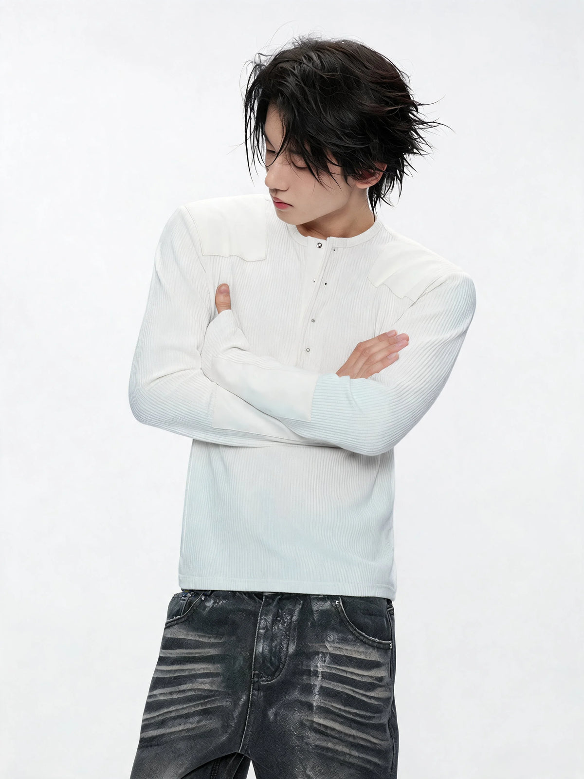 Opium Leather Patch Henley Weiß - Fuga Studios