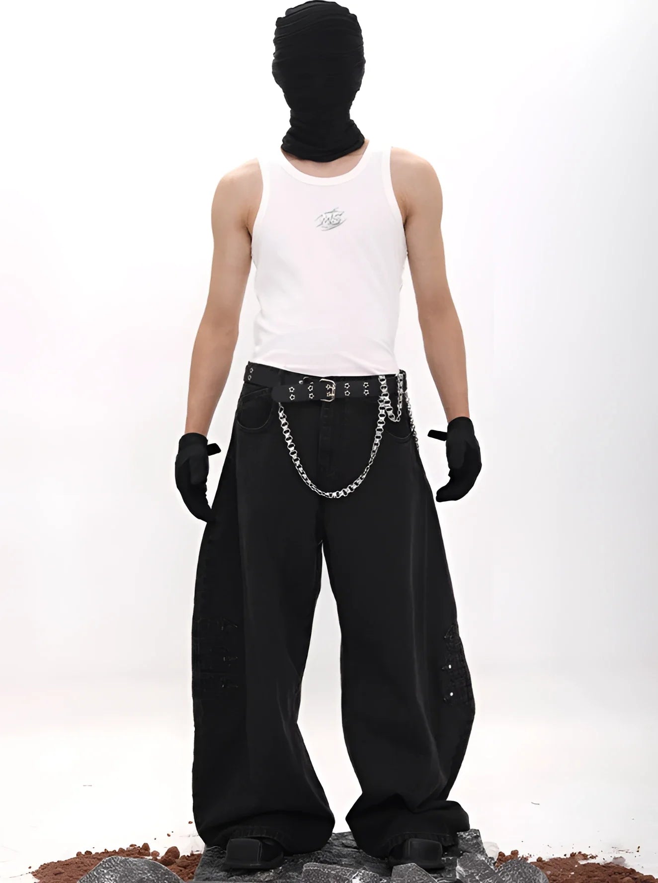 Rave Metal-Emblem Ribbed Tank Top – Fuga Studios
