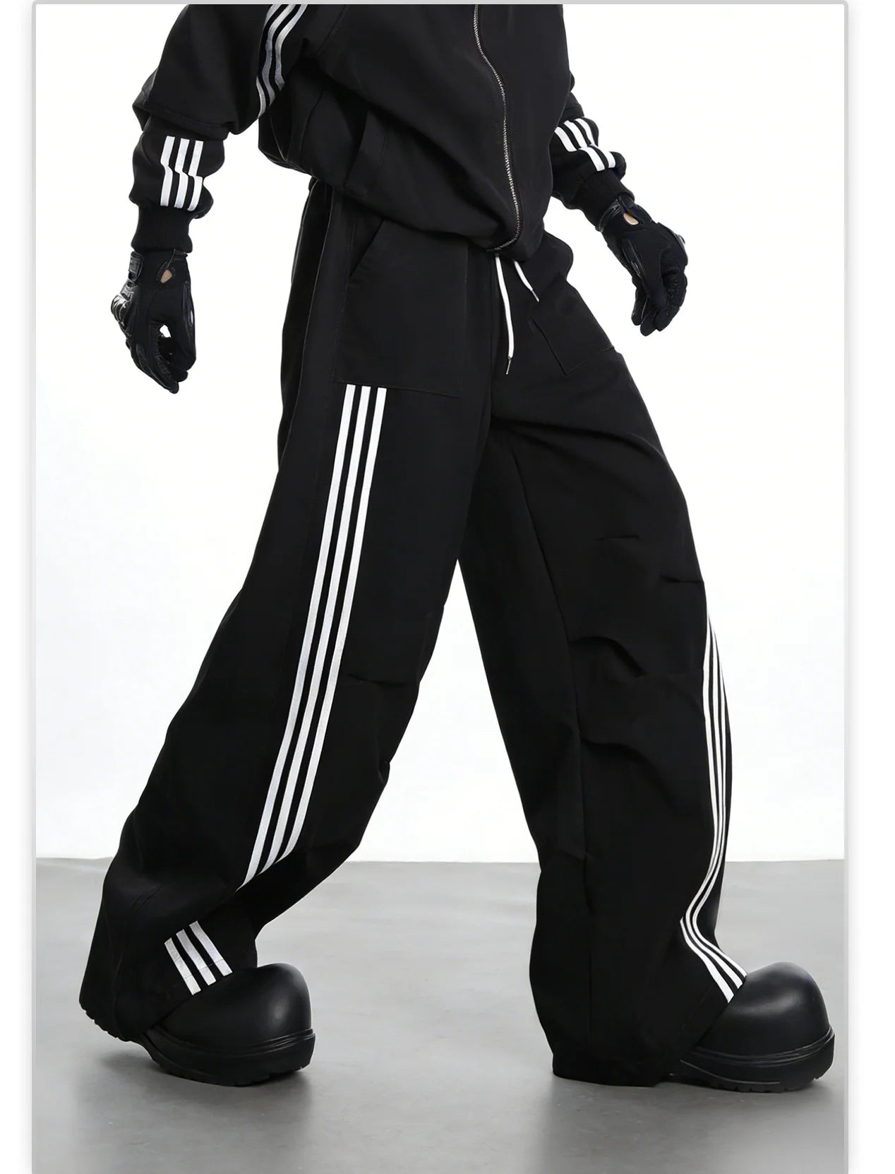Streetwear Side-Stripe Track Set - Fuga Studios