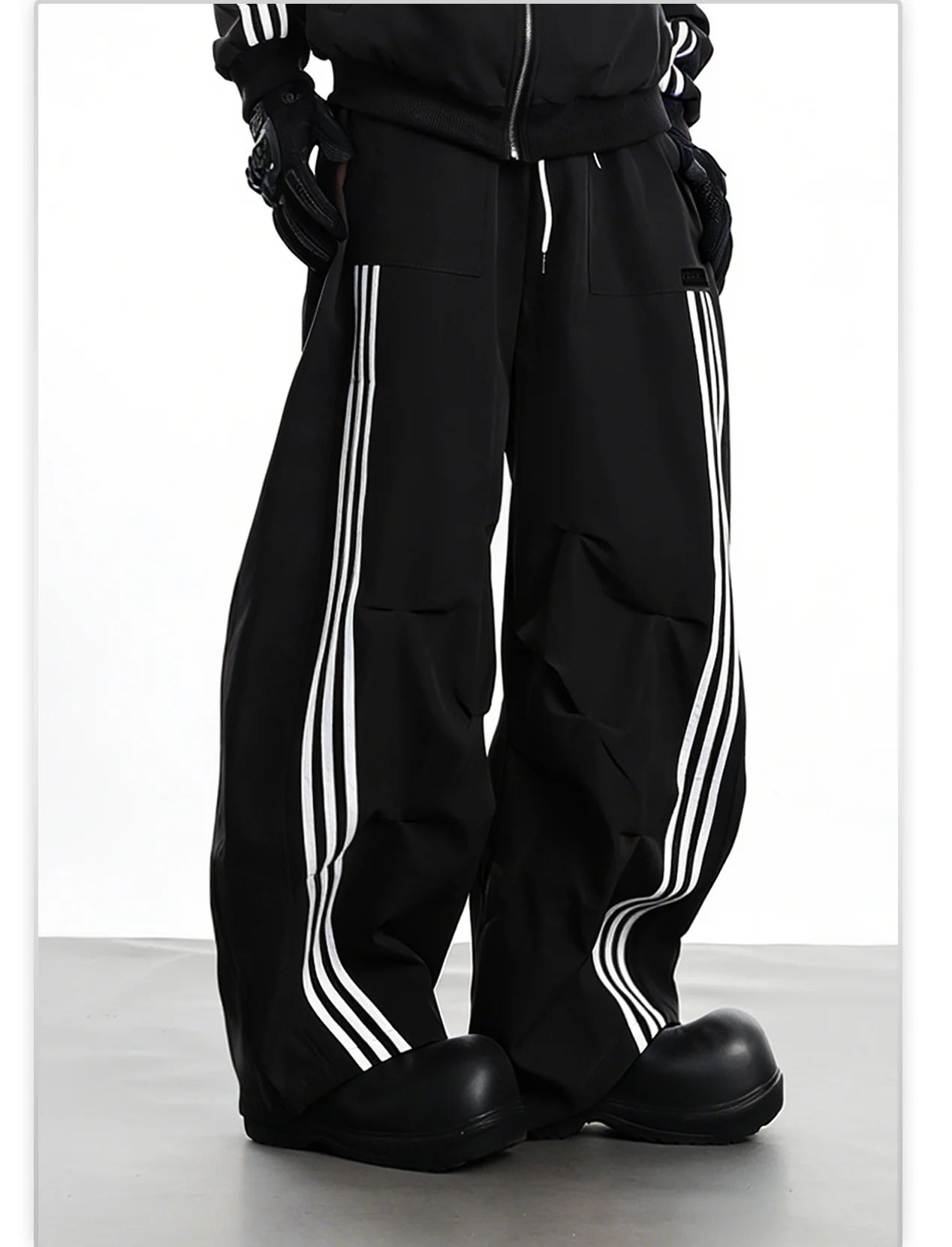 Streetwear Side-Stripe Track Set - Fuga Studios