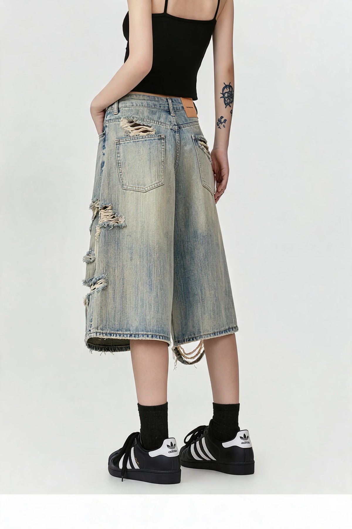 Streetwear Unisex Ripped Shorts - Fuga Studios