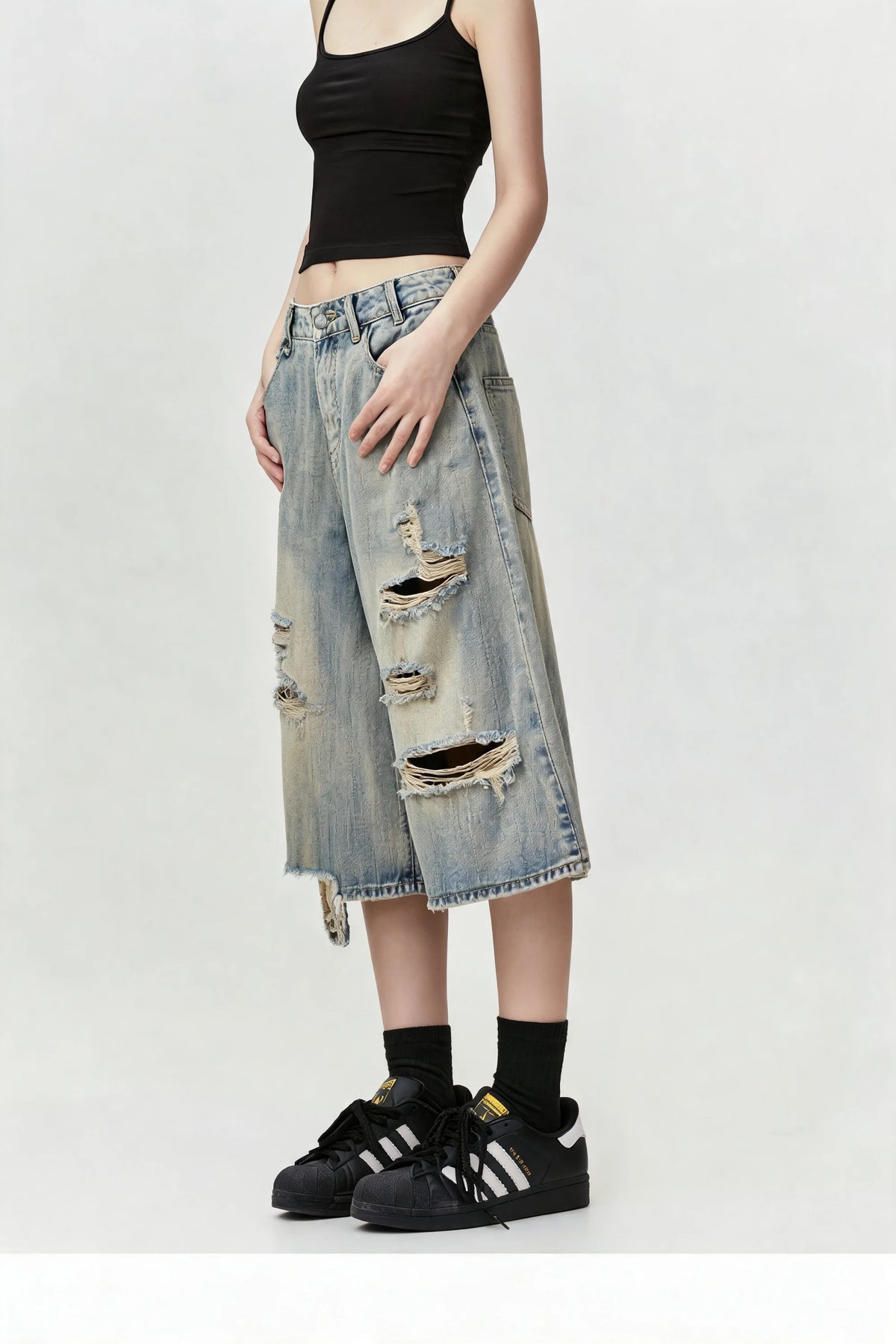 Streetwear Unisex Ripped Shorts - Fuga Studios