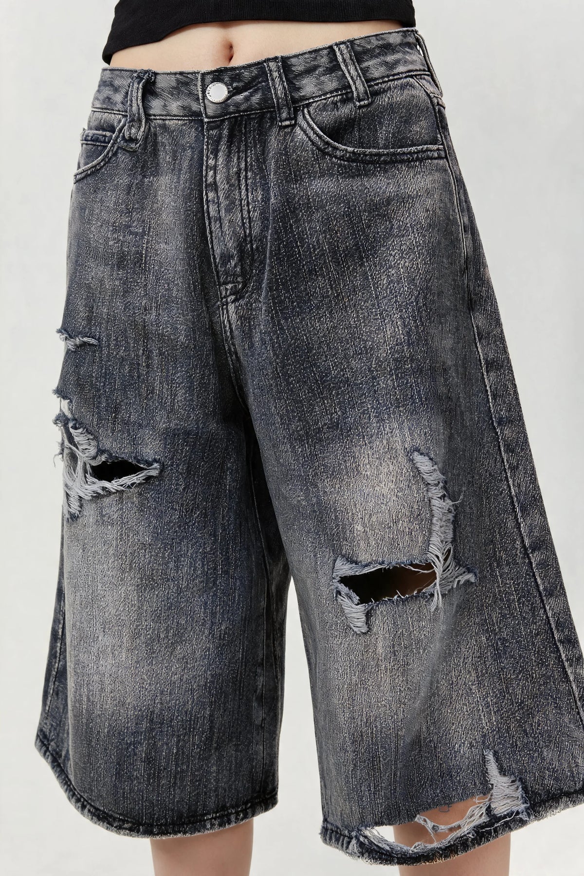 Streetwear Unisex Ripped Shorts - Fuga Studios