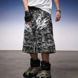 Y2K Celana Pendek Kargo Emblem Pedang Camo